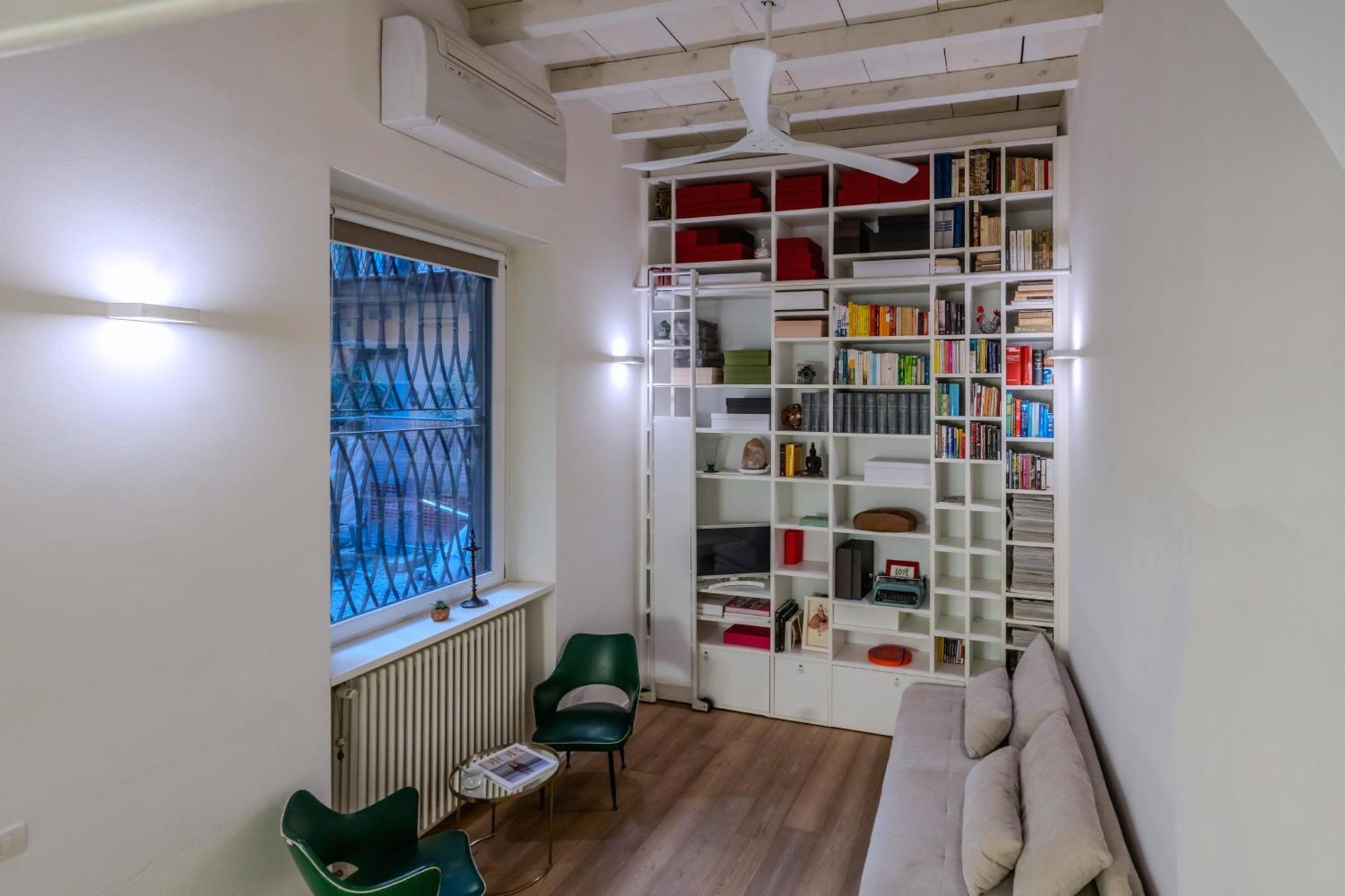Duomo 8 Min Walk - Sauna Privata, Design & Wi-fi Appartement Milan